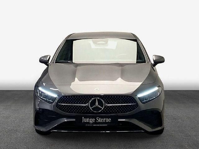 Gebraucht Mercedes A200 Advanced Plus 163 PS (119 kW) 2024 Grau Limousine