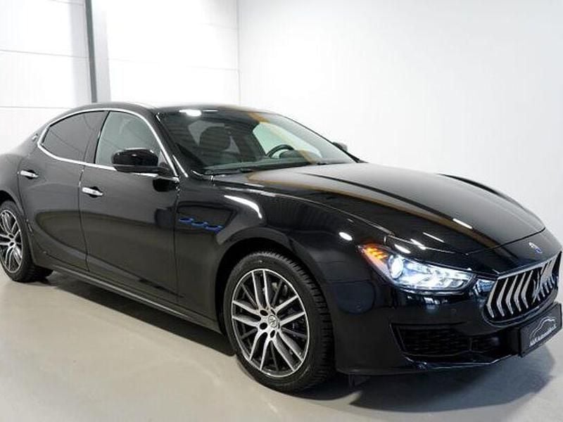 Gebraucht Maserati Ghibli 330 PS (242 kW) 2020 Schwarz Coupé