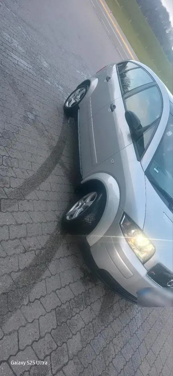 Second-hand Audi A2 75 CP (55 kW) 2001 Argintiu Hatchback