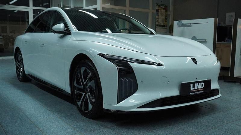 Neu DFSK Forthing 7 209 PS (153 kW) 2025 Weiß Limousine