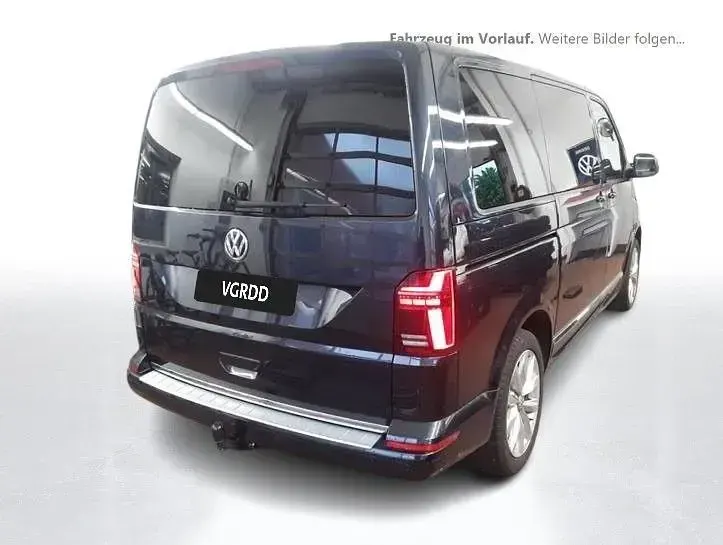 Gebraucht VW Multivan Comfortline 150 PS (110 kW) 2022 Blau Van / Kleinbus