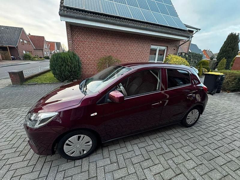 Gebraucht Mitsubishi Space Star 71 PS (52 kW) 2020 Rot Kleinwagen