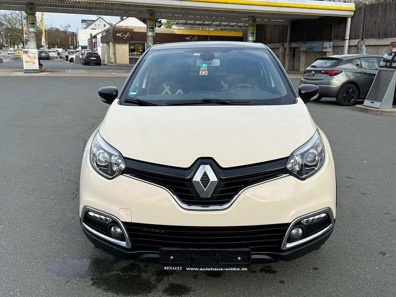 Używany Renault Captur Luxe 90 KM (66 kW) 2013 Beżowy SUV