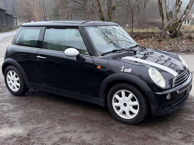 Usado Mini ONE 90 HP (66 kW) 2005 Preto Citadino