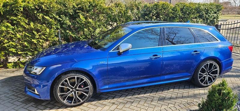 Gebraucht Audi S4 Exclusive 354 PS (260 kW) 2017 Blau Kombi