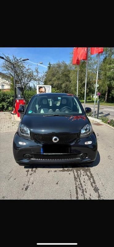 Schwarz Gebraucht 2015 Smart ForTwo Coupé Passion Coupé | 7.200 € (Fairer Preis) - Bild 1/4