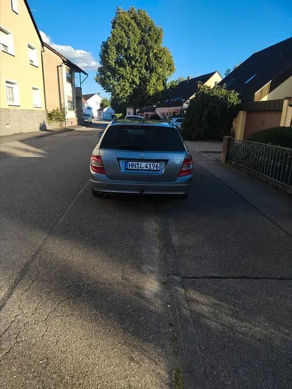 Gebraucht Mercedes 220 170 PS (125 kW) 2008 Grau Limousine