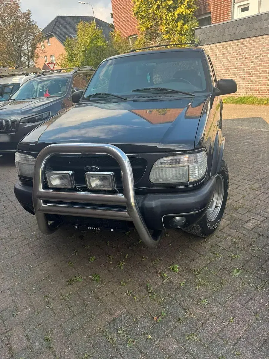 Usata Ford Explorer 204 CV (150 kW) 1999 Nero SUV