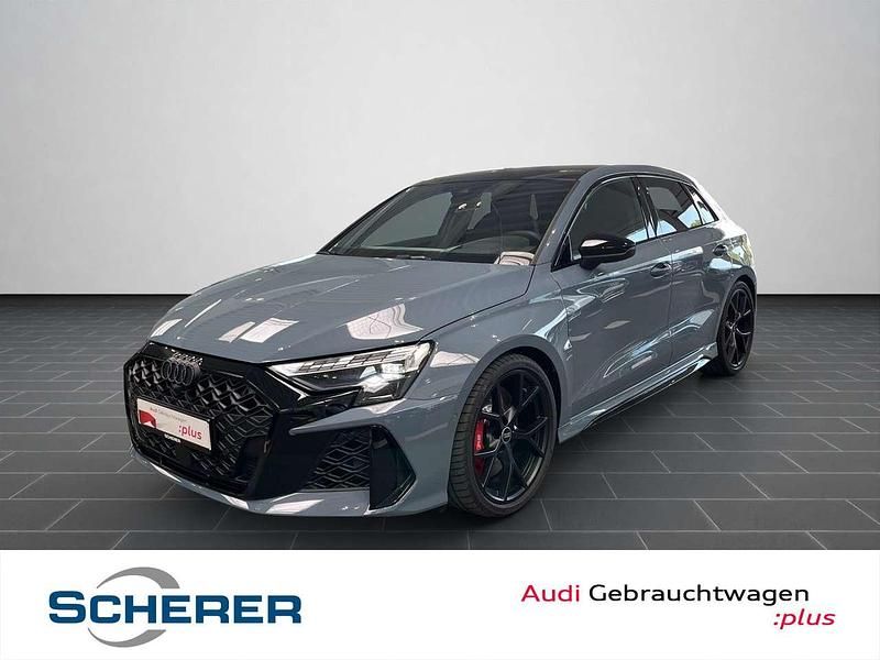 Kemoragrau metallic Gebraucht 2024 Audi RS3 Kleinwagen | 64.990 € (Fairer Preis) - Bild 1/4