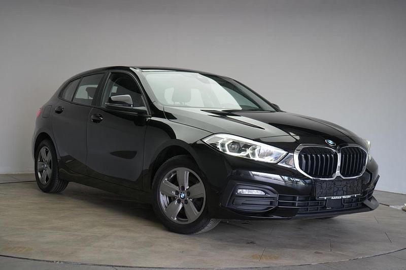 Gebraucht BMW 118 Advantage 150 PS (110 kW) 2022 Schwarz Kleinwagen