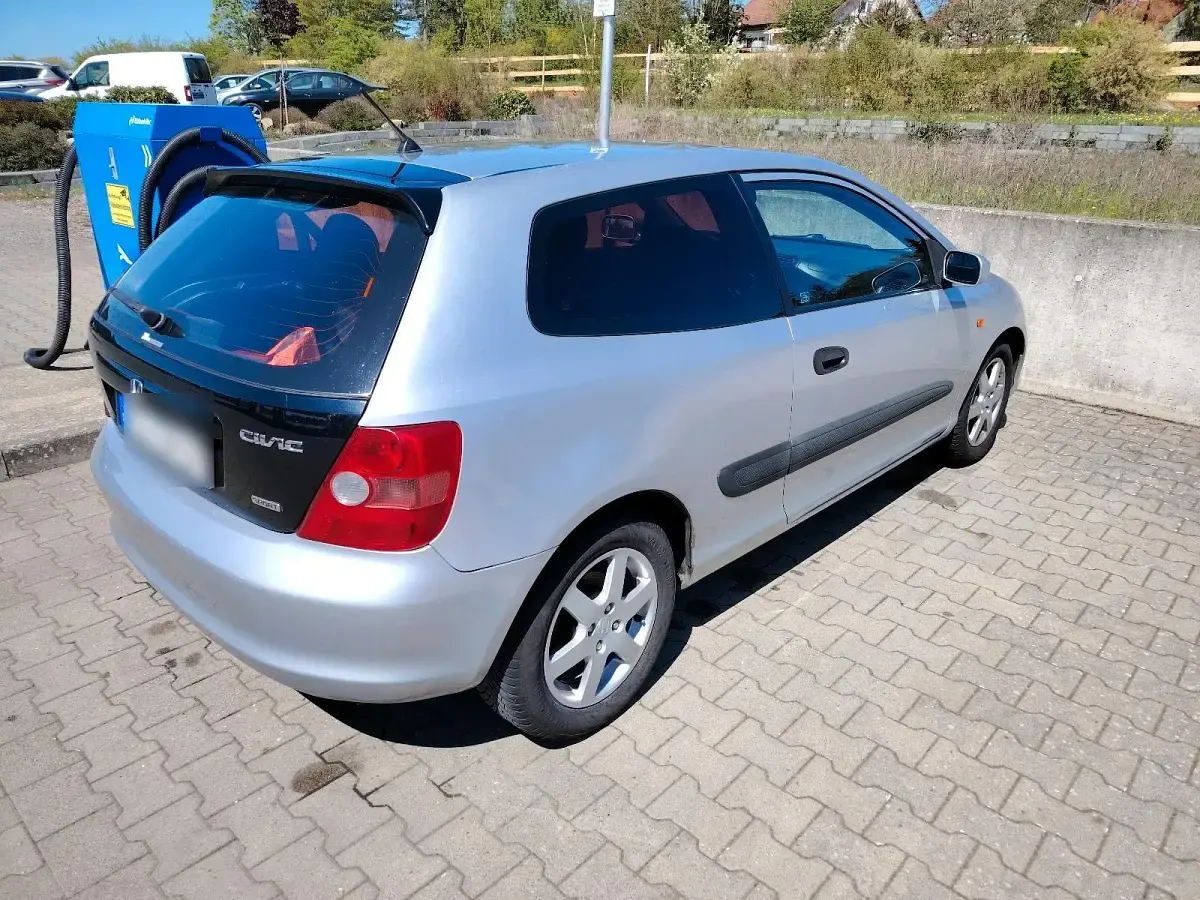 Occasion Honda Civic 90 ch (66 kW) 2001 Argent Coupé
