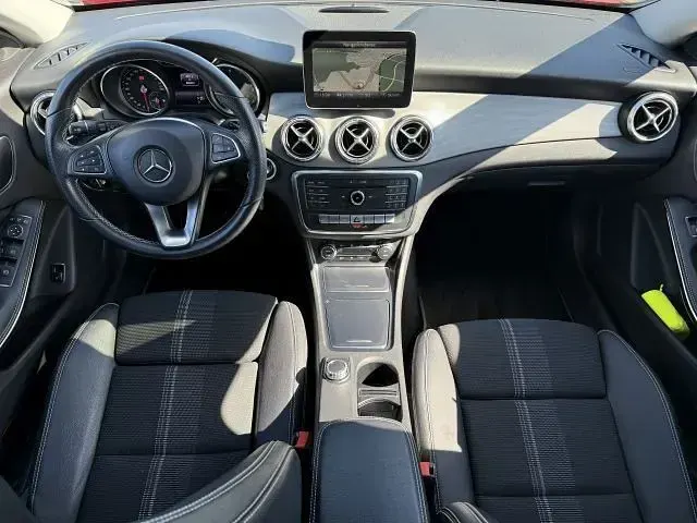Gebraucht Mercedes CLA250 Shooting Brake 211 PS (155 kW) 2018 Kombi