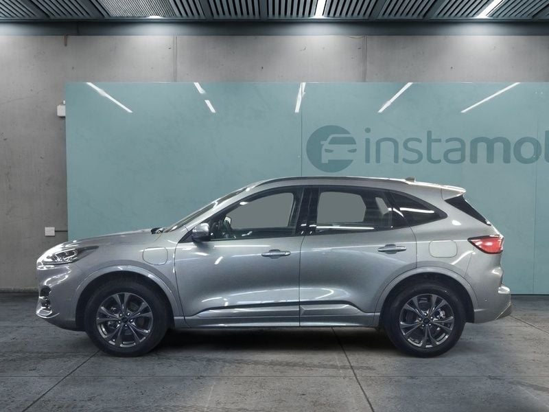 Gebraucht Ford Kuga ST-Line 152 PS (111 kW) 2024 Silber SUV