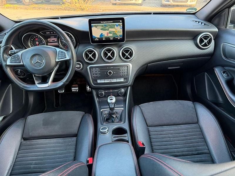 Gebraucht Mercedes A200 AMG 156 PS (114 kW) 2016 Grau Limousine