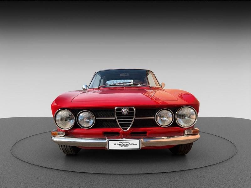 Gebraucht Alfa Romeo 1750 113 PS (83 kW) 1969 Rot Limousine