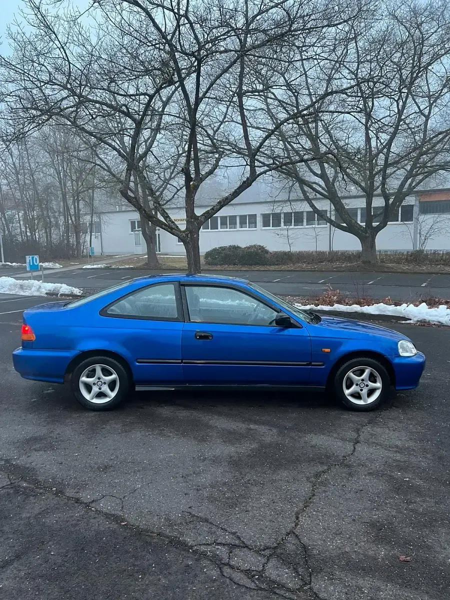 Käytetty Honda Civic 105 HP (77 kW) 2000 Sininen Coupe - kaksiovinen