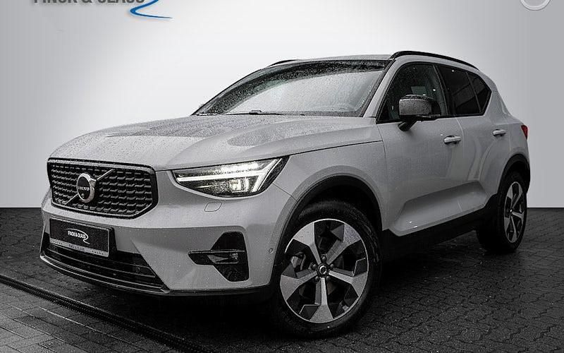 Gebraucht Volvo XC40 Plus 197 PS (144 kW) 2024 Grau SUV