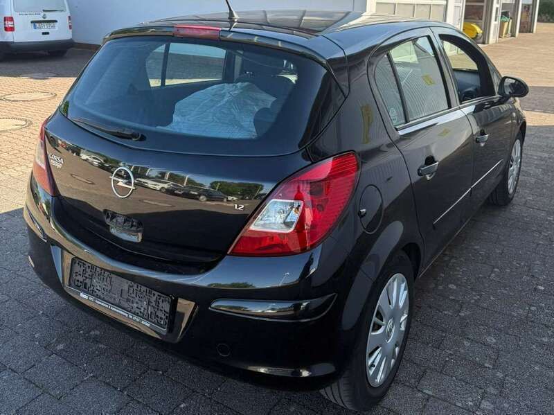 Schwarz Gebraucht 2007 Opel Corsa Cosmo Limousine | 2.199 € (Teuer) - Bild 1/4