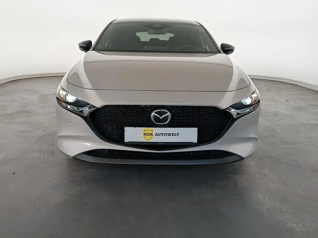 Gebraucht Mazda 3 Homura-Line 122 PS (89 kW) 2023 Platinum quartz Limousine