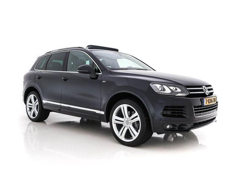 Schwarz Gebraucht 2013 VW Touareg R-line SUV | 12.845 € (Fairer Preis) - Bild 1/4
