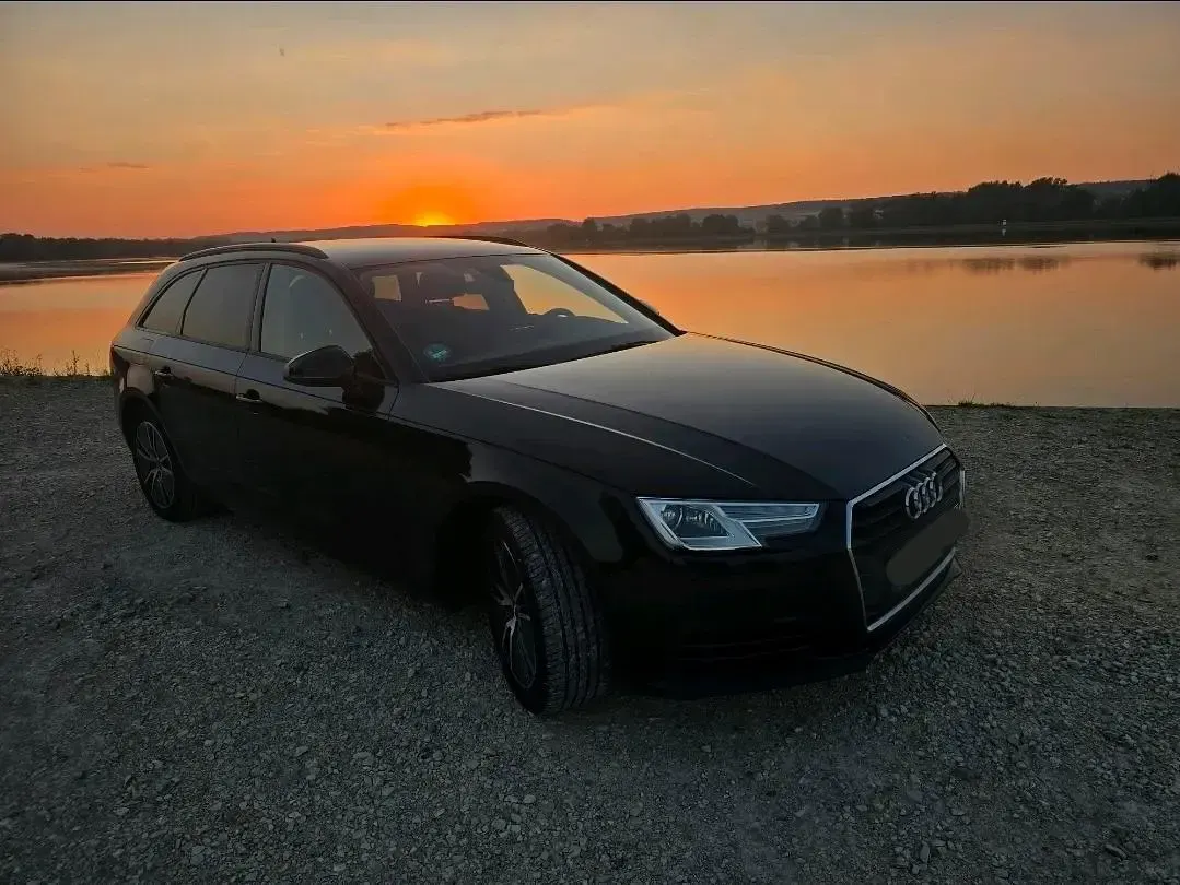 Gebraucht Audi A4 150 PS (110 kW) 2017 Schwarz Kombi