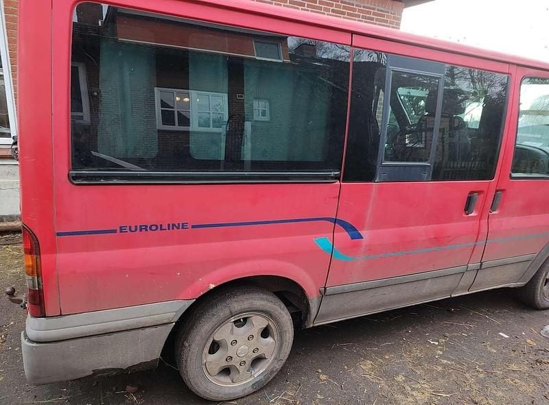 Gebraucht Ford Transit 125 PS (91 kW) 2003 Rot Kombi