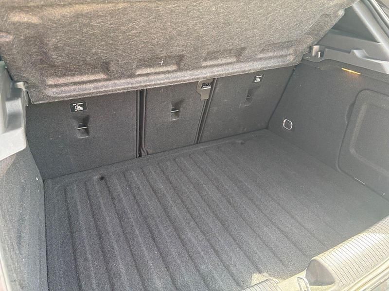 Gebraucht Opel Astra Dynamic 125 PS (91 kW) 2019 Grau Limousine