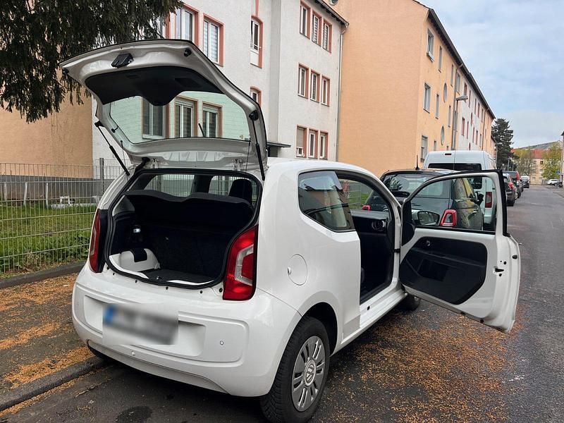 Gebraucht VW up! move up! 60 PS (44 kW) 2016 Weiß Kleinwagen