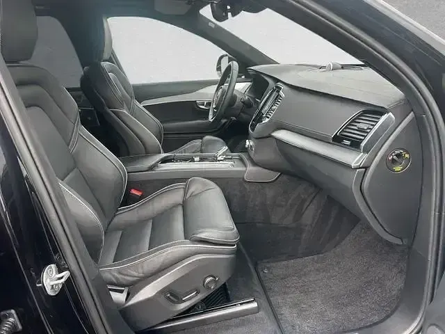 Gebraucht Volvo XC90 Ultimate 235 PS (172 kW) 2023 Schwarz SUV