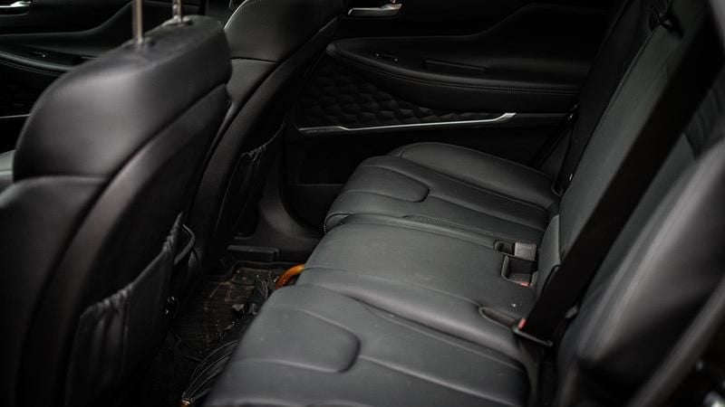 Schwarz Gebraucht 2020 Hyundai Santa Fe SUV | 39.999 € - Bild 1/4