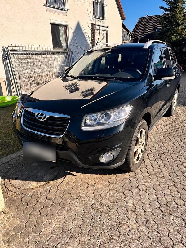Schwarz Gebraucht 2011 Hyundai Santa Fe SUV | 7.300 € (Fairer Preis) - Bild 1/4