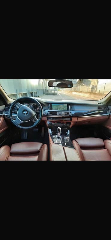 Gebraucht BMW 525 218 PS (160 kW) 2015 Schwarz Kombi