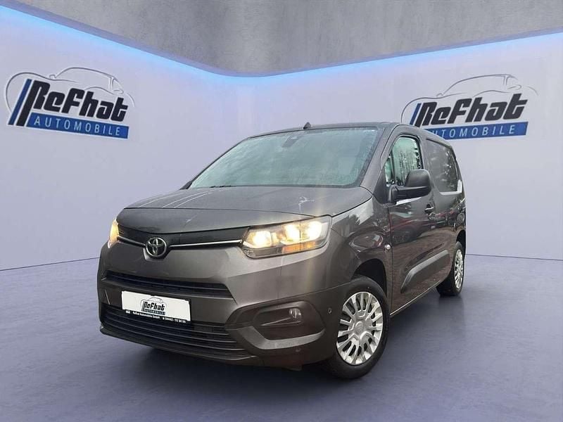 Basaltgrau Gebraucht 2020 Toyota Proace Comfort Van / Kleinbus | 13.950 € (Guter Preis) - Bild 1/4