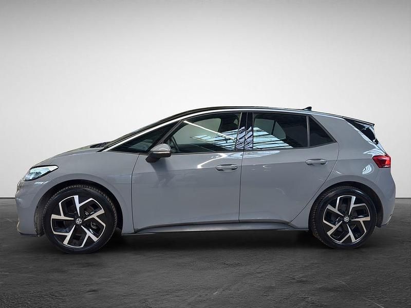 Gebraucht VW ID.3 Pro 150 kW (204 PS) 2023 Mondsteingrau Kleinwagen