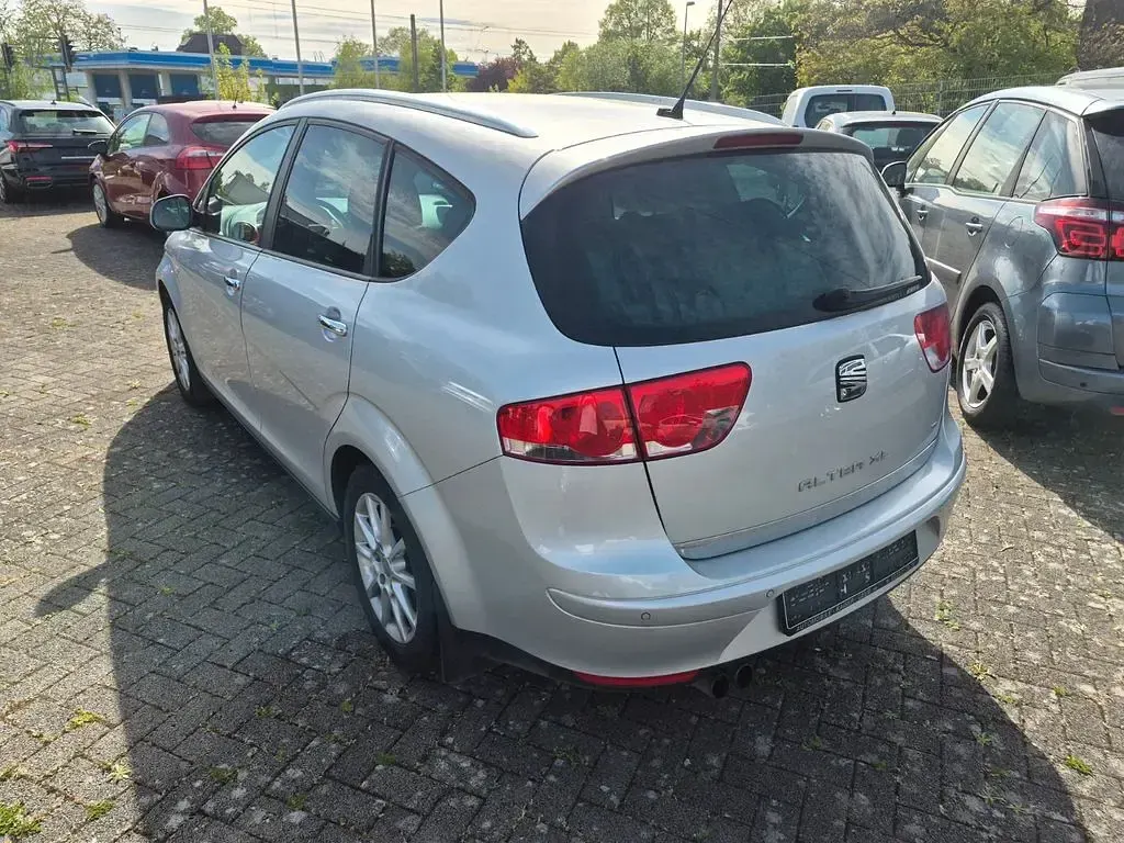 Gebraucht Seat Altea XL Copa 125 PS (91 kW) 2013 Silber Van / Kleinbus