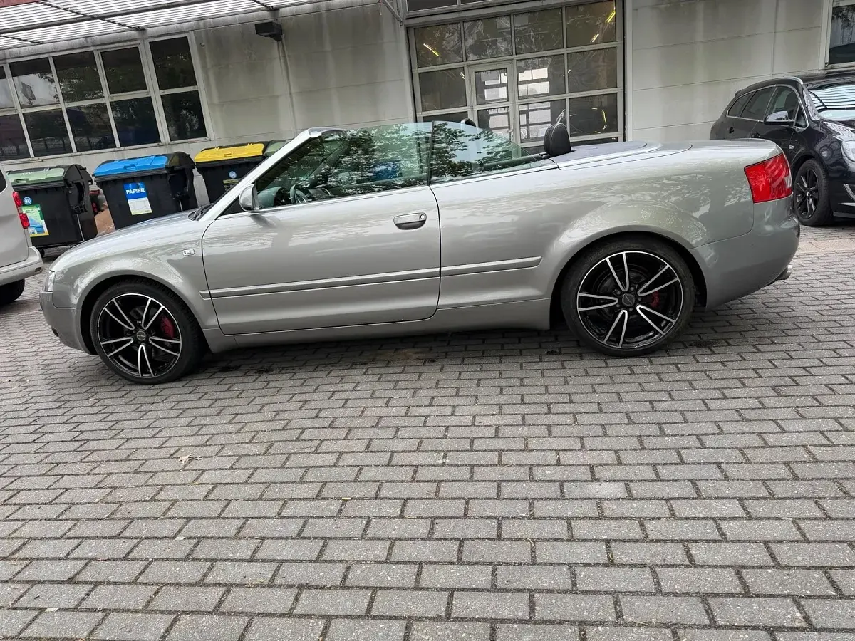 Gebraucht Audi A4 Cabriolet 220 PS (161 kW) 2005 Grau Cabrio