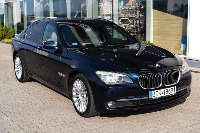 Gebraucht BMW 730 245 PS (180 kW) 2009 Blau Limousine