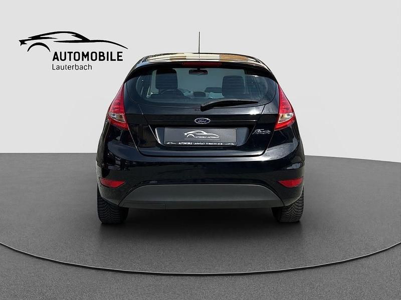 Gebraucht Ford Fiesta Trend 82 PS (60 kW) 2010 Schwarz Kleinwagen