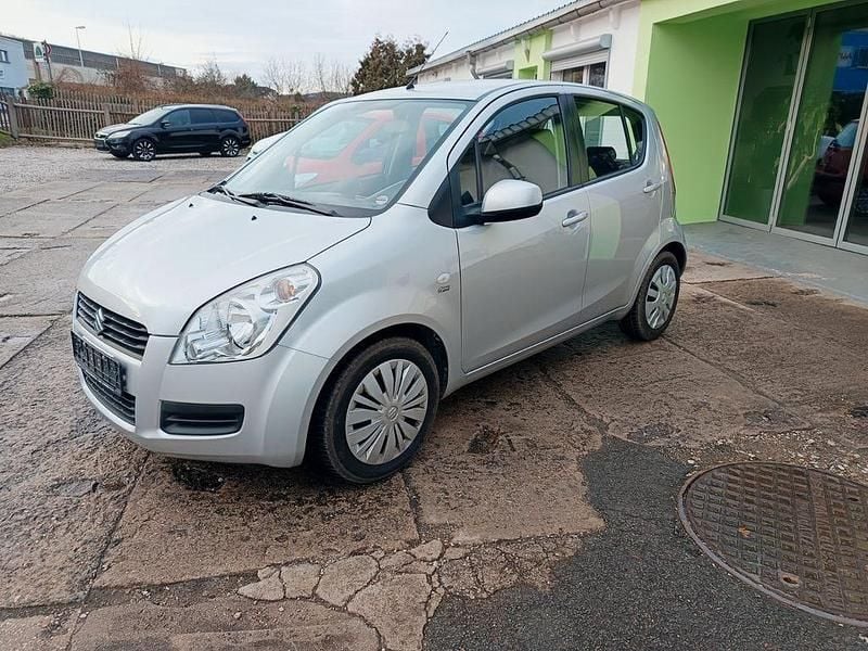 Grau Gebraucht 2009 Suzuki Splash Club Kleinwagen | 4.599 € (Fairer Preis) - Bild 1/4