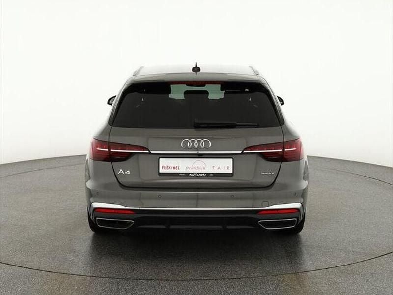 Gebraucht Audi A4 S-Line 204 PS (150 kW) 2024 Chronosgraumet. Kombi