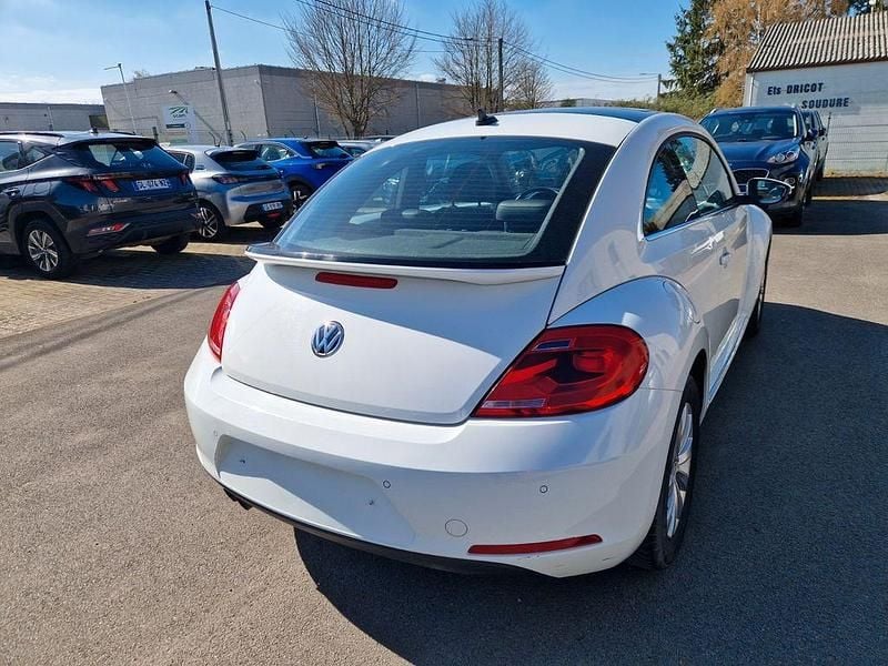 Gebraucht VW Beetle Design 160 PS (117 kW) 2014 Weiß Kleinwagen