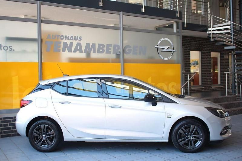 Gebraucht Opel Astra S 131 PS (96 kW) 2020 Silber Limousine