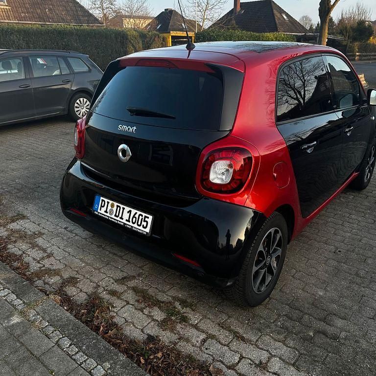Gebraucht Smart ForFour Prime 90 PS (66 kW) 2017 Schwarz Kleinwagen