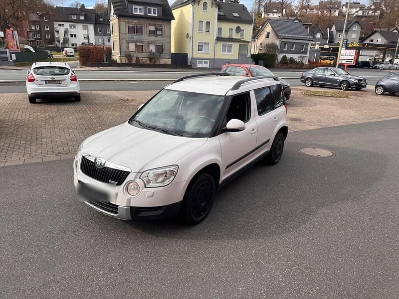 Gebraucht Skoda Yeti GreenLine 105 PS (77 kW) 2011 Weiß SUV