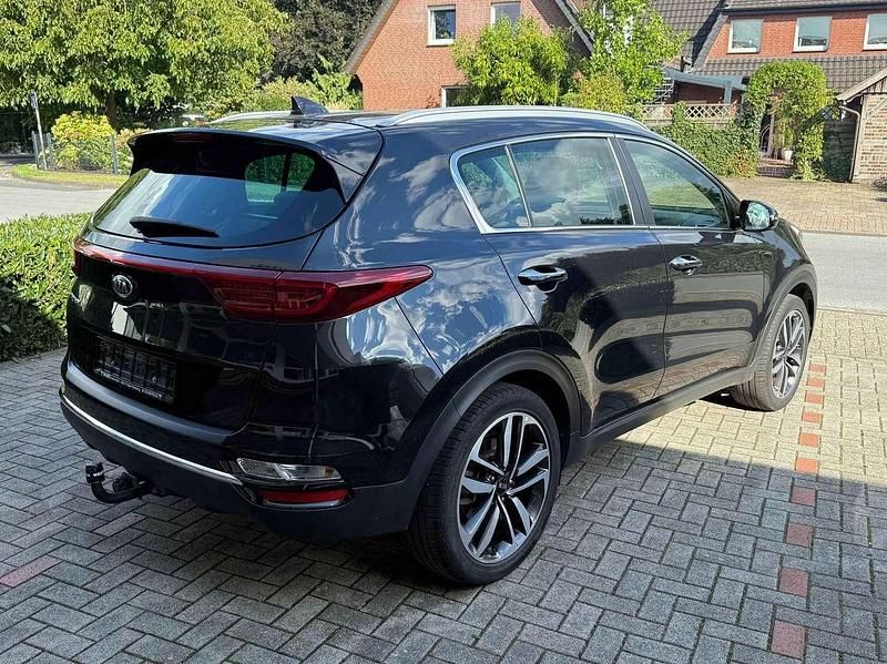 Gebraucht Kia Sportage Spirit 177 PS (130 kW) 2019 Black pearl SUV