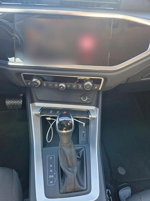 Gebraucht Audi Q3 Ambiente 150 PS (110 kW) 2020 Grau SUV