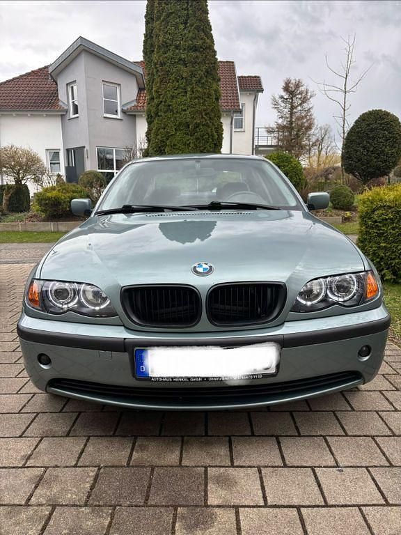 Gebraucht BMW 320 170 PS (125 kW) 2001 Grün Limousine