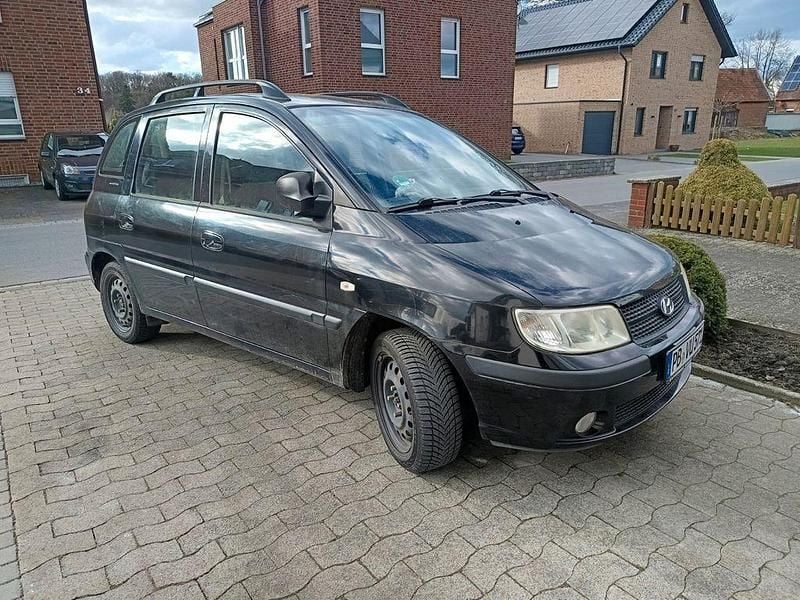 Gebraucht Hyundai Matrix Comfort 103 PS (75 kW) 2009 Schwarz Van / Kleinbus