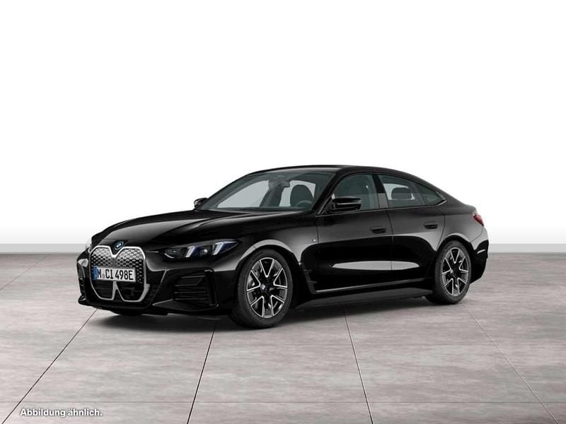 Black sapphire Neu 2025 BMW i4 M Sport Limousine | 49.990 € (Guter Preis) - Bild 1/3