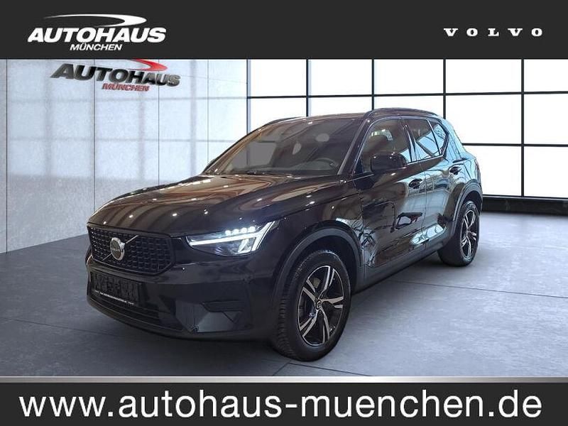 Gebraucht Volvo XC40 Plus 163 PS (119 kW) 2023 Onyx black (metallic) SUV